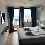 Panorama Sea View شقة *